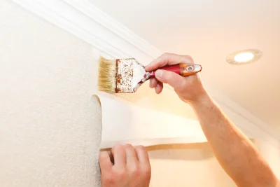 Pose de papier peint à Oxelaëre — revêtements muraux et toiles de verre